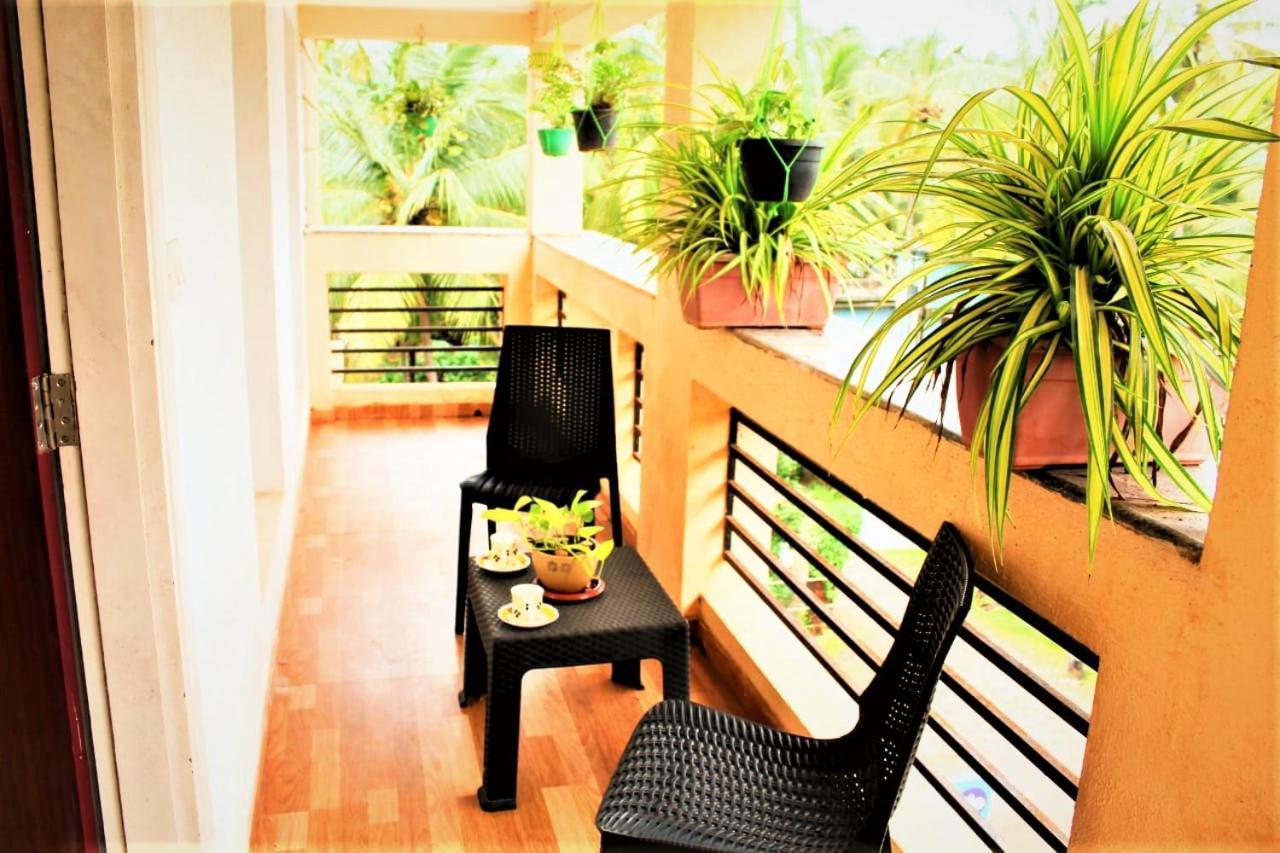 Premium 2 Bhk Green Suites Арпора Екстер'єр фото